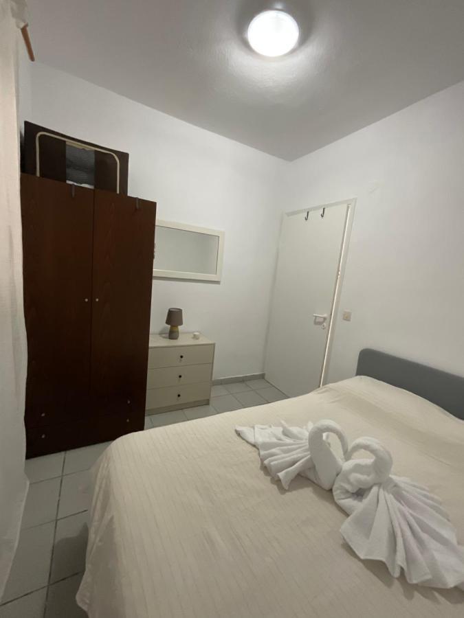 Mimi'S Apartments โปไลโครโน ภายนอก รูปภาพ