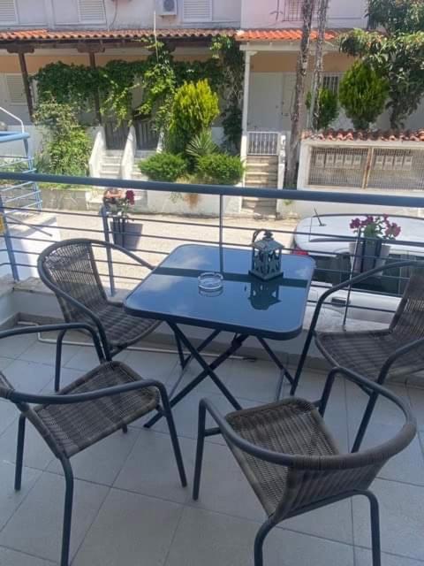 Mimi'S Apartments โปไลโครโน ภายนอก รูปภาพ