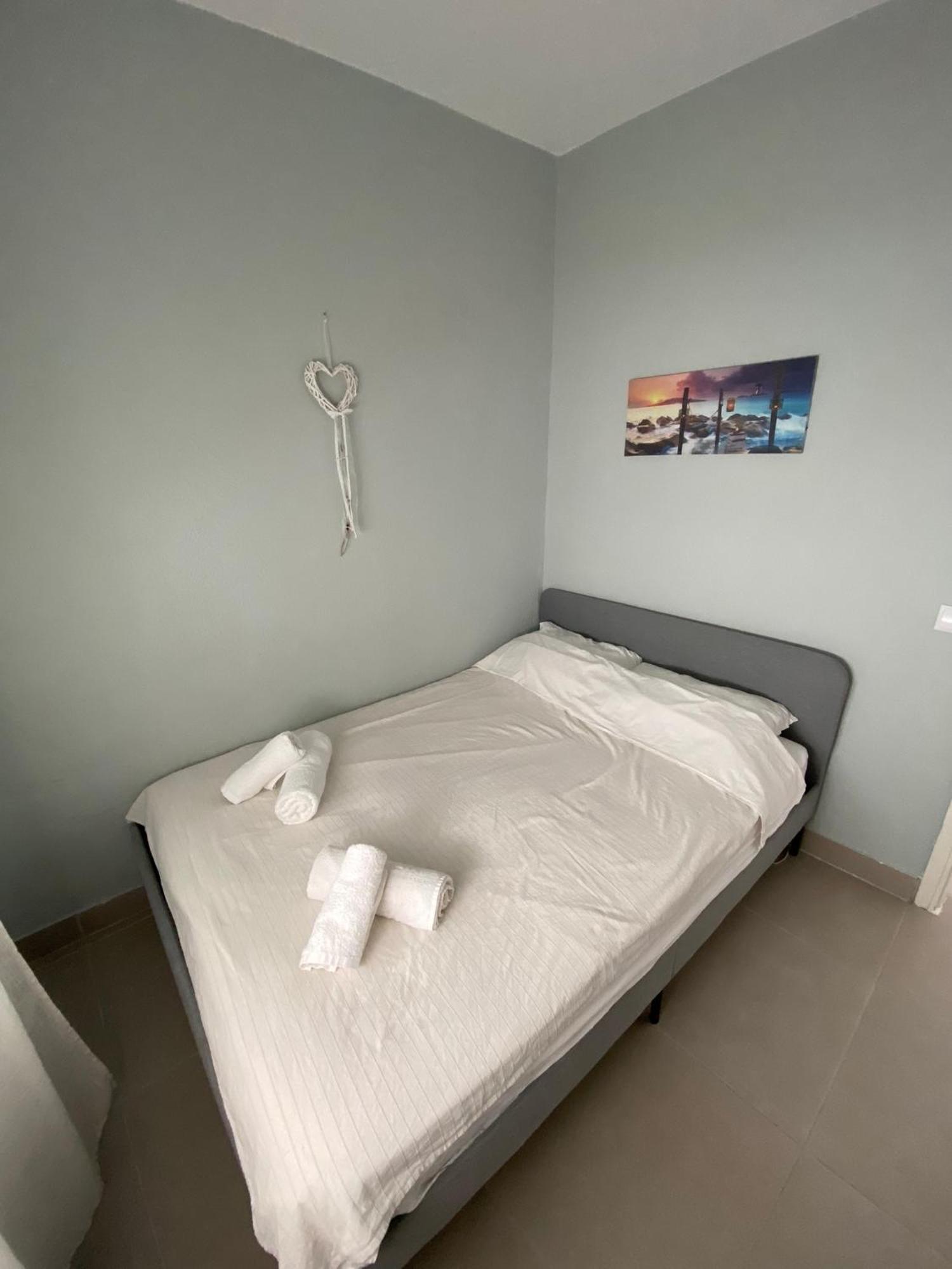 Mimi'S Apartments โปไลโครโน ภายนอก รูปภาพ
